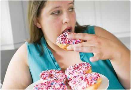 Binge-eating1-440x305